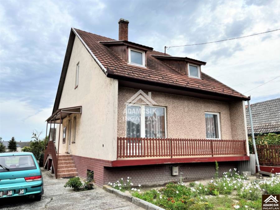 eladó családi ház, Dabas