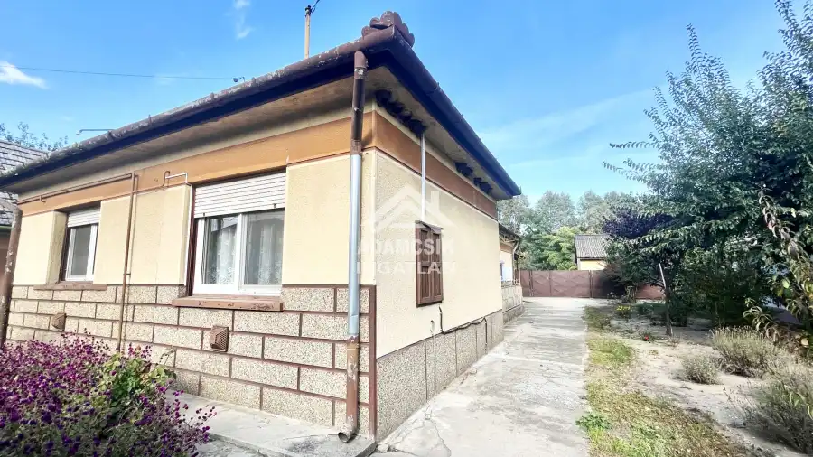 eladó családi ház, Inárcs