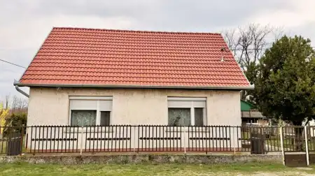Eladó családi ház, Táborfalva 4 szoba 90 m² 42.99 M Ft