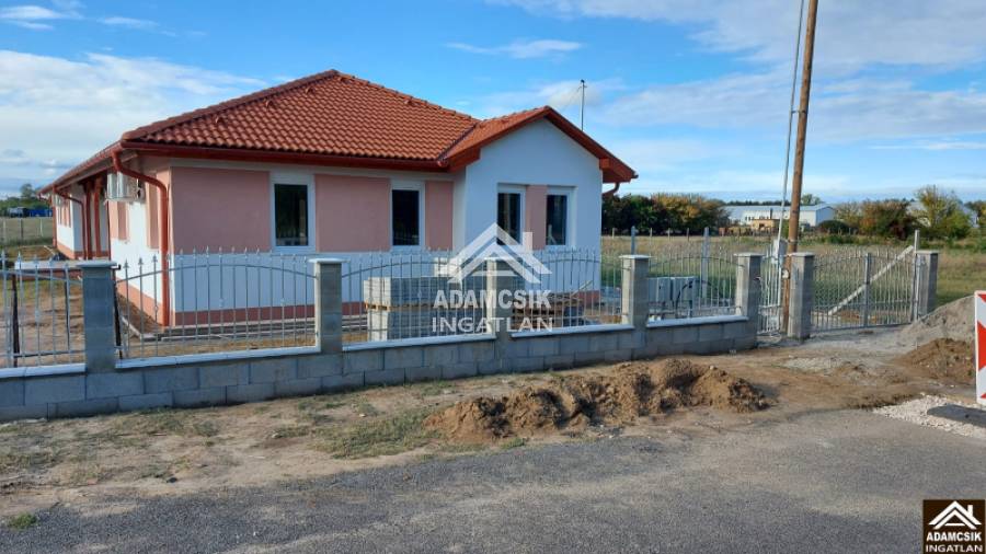 eladó ikerház, Dabas