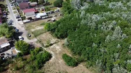 Eladó telek, Dabas 806 m² 7.99 M Ft