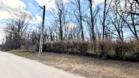 Eladó telek, Dabas 1219 m² 7.99 M Ft