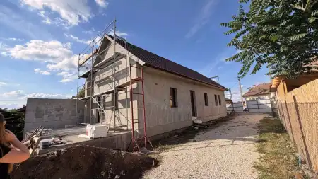 Eladó új építésű családi ház, Újhartyán 4 szoba 99 m² 89.9 M Ft