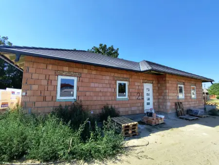 Eladó új építésű ikerház, Újhartyán 5 szoba 132 m² 114.99 M Ft