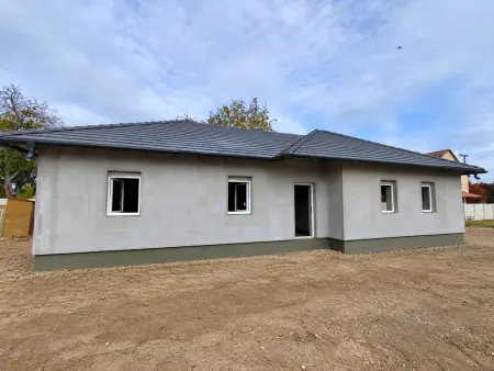Eladó új építésű ikerház, Újhartyán 5 szoba 132 m² 107.99 M Ft